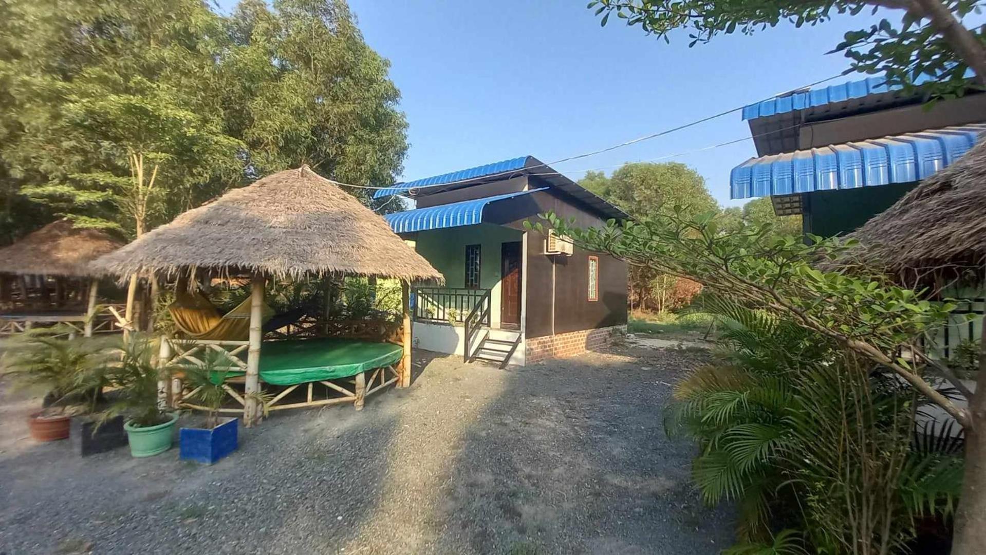 La Plage De Kampot By Lee & Hap Guest House Екстериор снимка