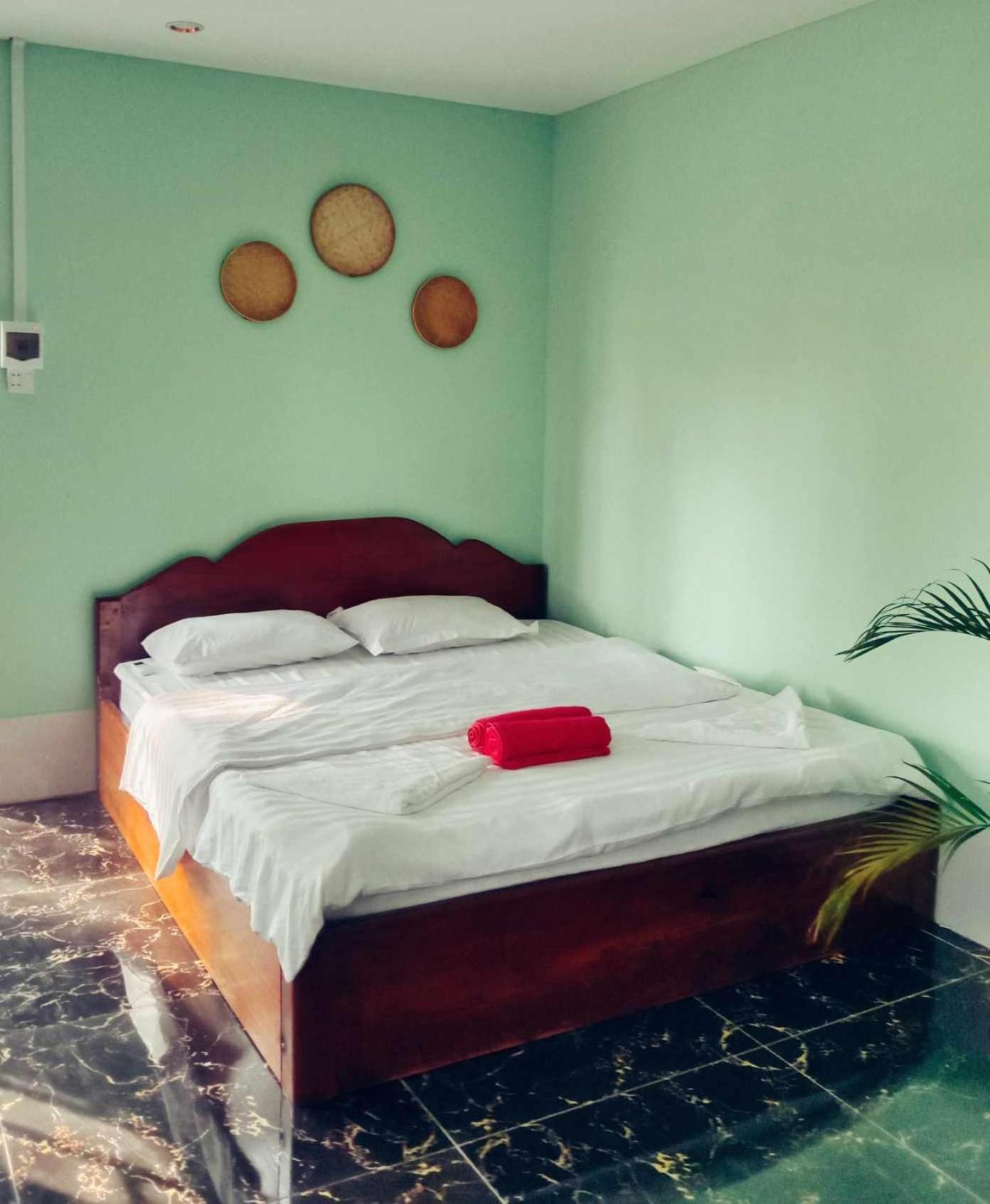 La Plage De Kampot By Lee & Hap Guest House Екстериор снимка
