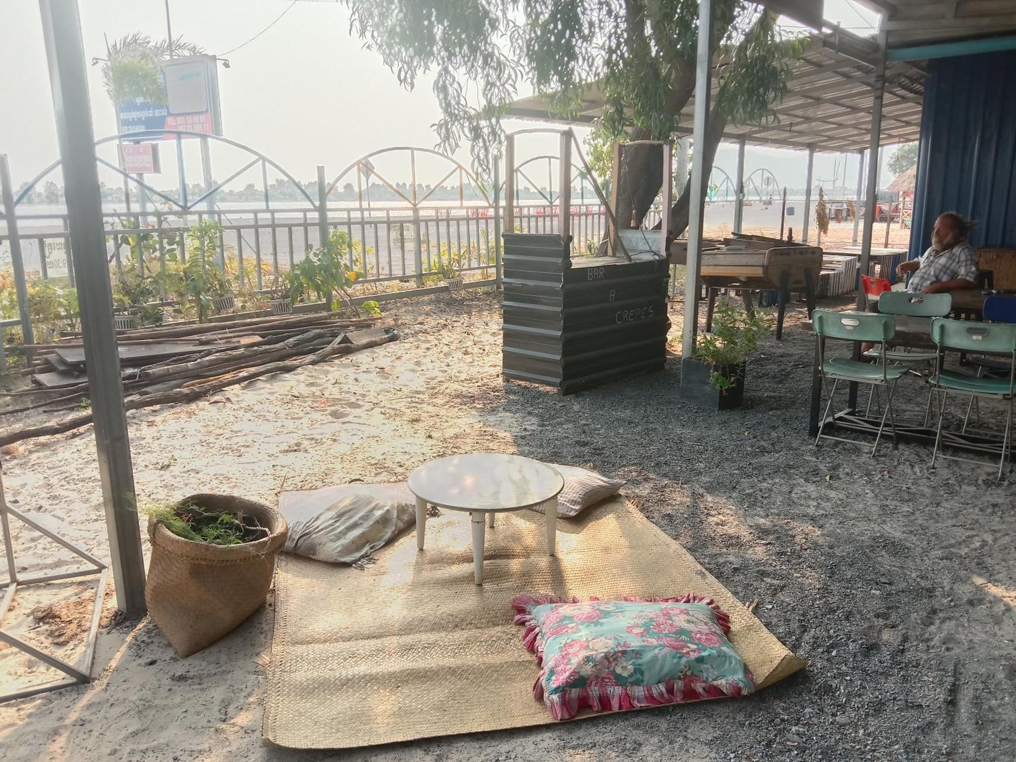 La Plage De Kampot By Lee & Hap Guest House Екстериор снимка