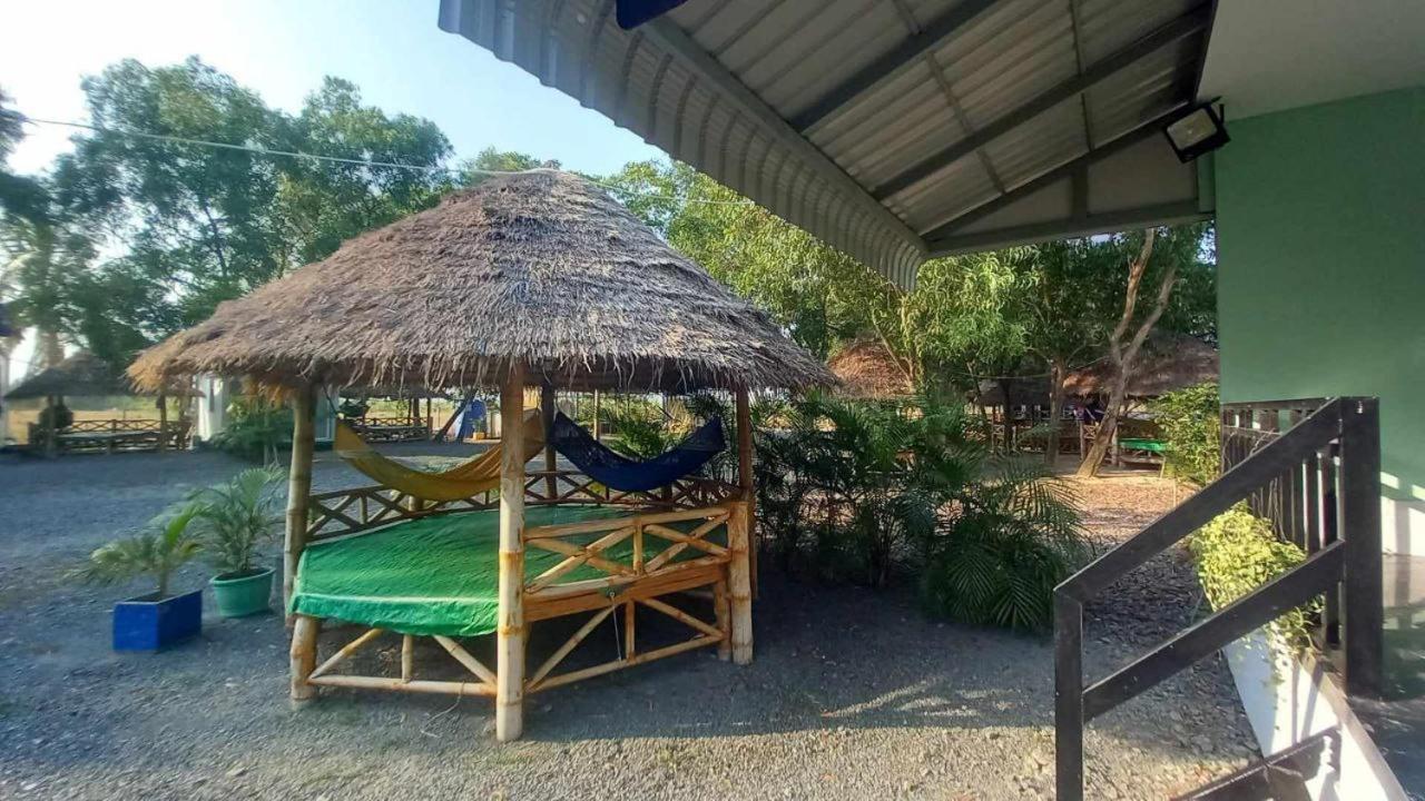 La Plage De Kampot By Lee & Hap Guest House Екстериор снимка