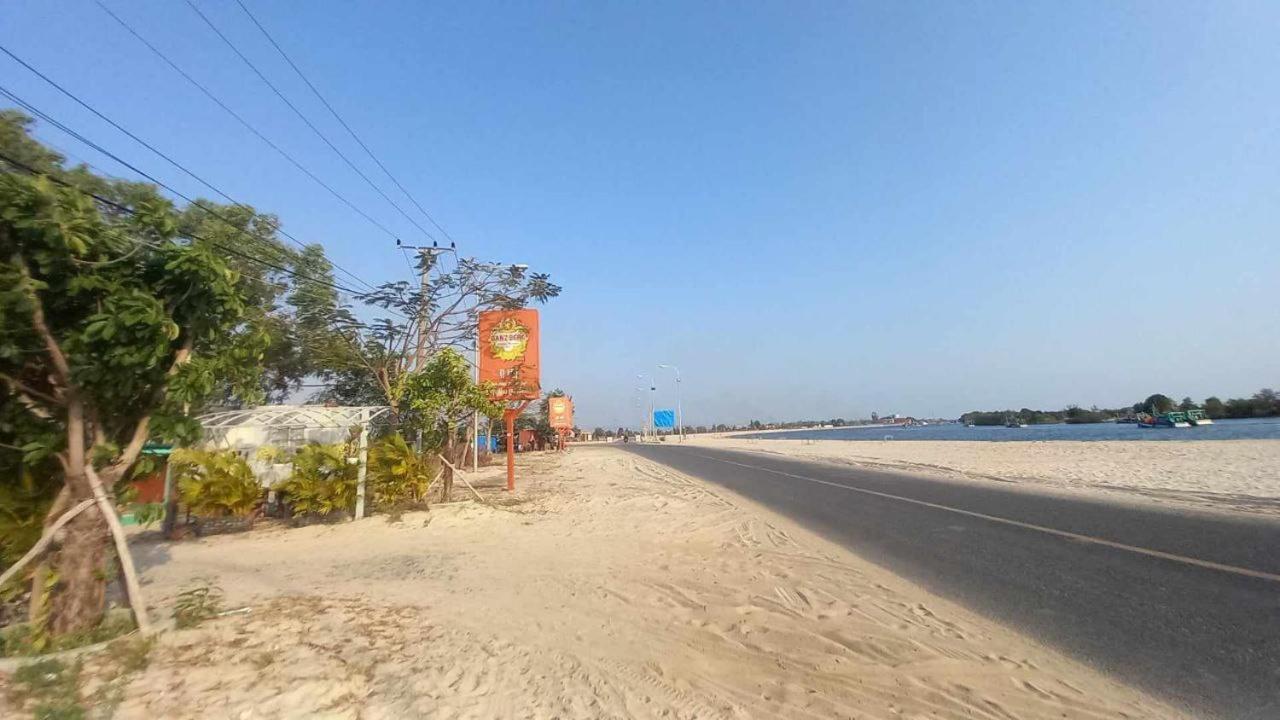 La Plage De Kampot By Lee & Hap Guest House Екстериор снимка
